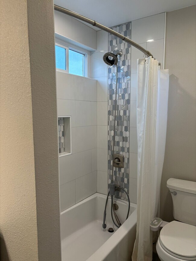 Building Photo - 6311 Benzo Dr