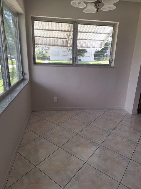 Building Photo - 2020 NE 51st Ct