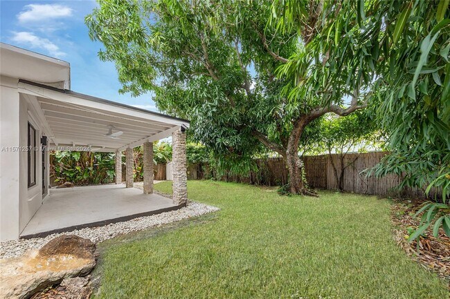 Building Photo - 7525 Adventure Ave