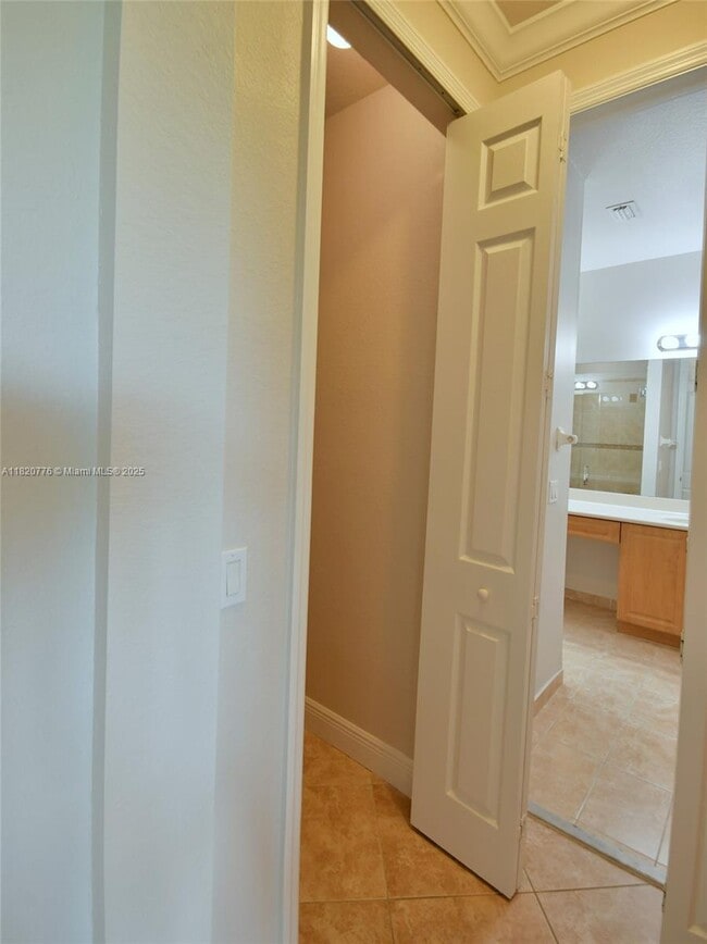 Building Photo - 8940 SW 228th Ln
