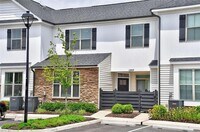 Building Photo - 1007 Kathy Ann Wy W