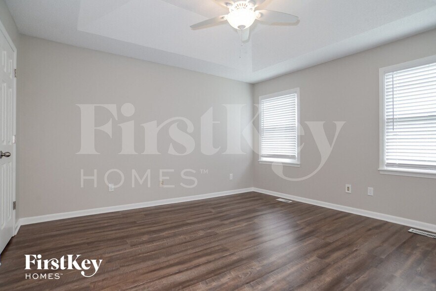 Building Photo - 6505 W 151st Pl