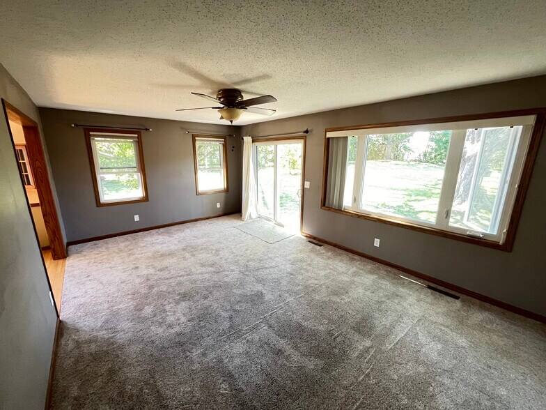 Living room #2 - 203 13th Ct
