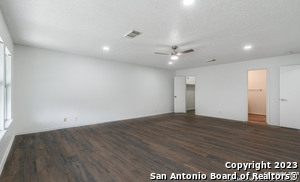 Building Photo - 14402 Cedar Glade Dr