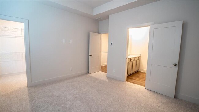 Building Photo - 1394 Cozy Cir SE