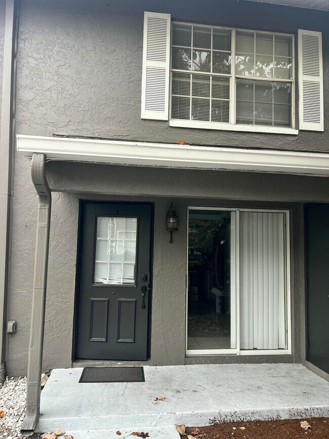 Building Photo - 5112 Society Pl W