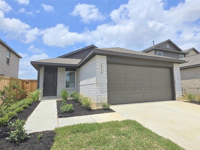 Building Photo - 28722 Texas Sparrow Ln