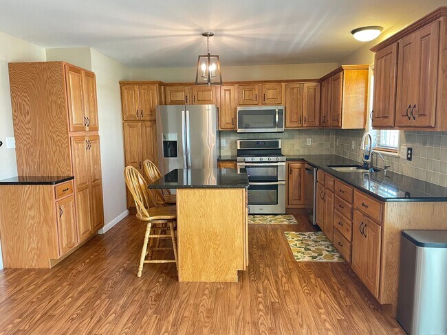 Primary Photo - Beautiful Luxury Townhome in Lancaster