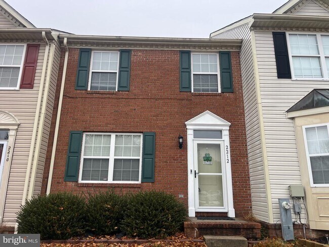 Building Photo - 2212 Historic Dr