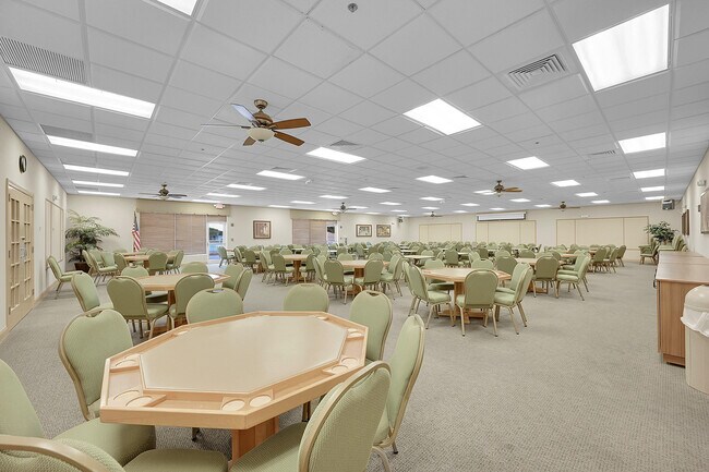 Building Photo - 15461 Lakes of Delray Blvd