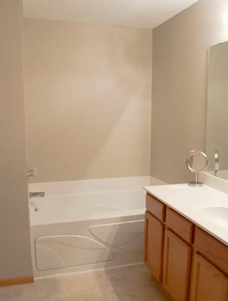 Building Photo - 2212 Salvia Ln