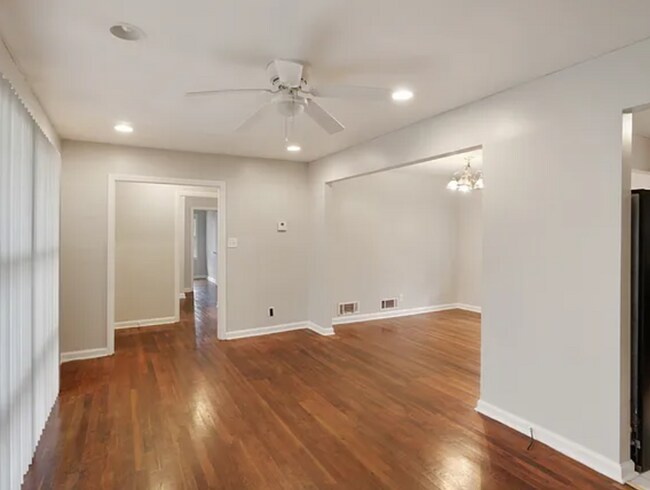 Building Photo - 3-bedroom, 1.5-bath in Decatur! ***$250 OFF ON THE FIRST MONTH’S RENT!***