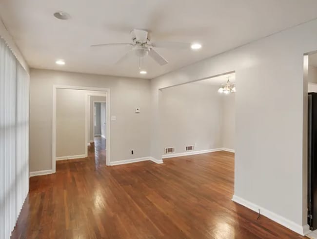 Building Photo - 3-bedroom, 1.5-bath in Decatur!