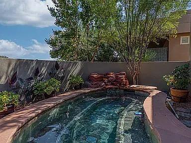 Building Photo - 2255 Tuweap Dr