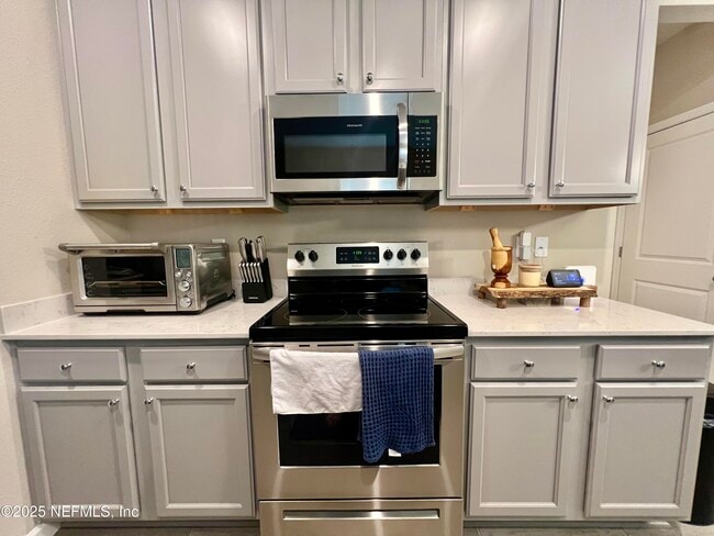 Building Photo - 2904 Armsdale Rd