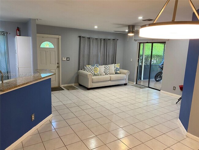 Building Photo - 16387 Water Way