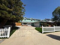 Building Photo - 4 bed, 3 bath pool home with RV access in West Simi Valley