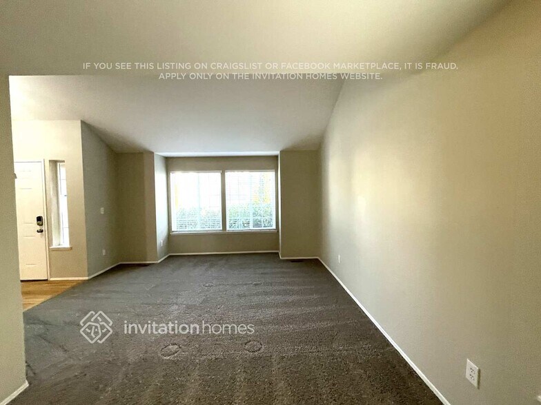 Building Photo - 27211 212th Ave SE