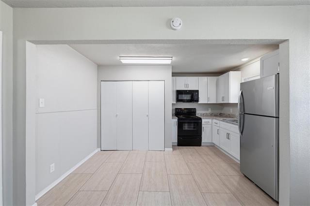 Building Photo - 110 Poplar St