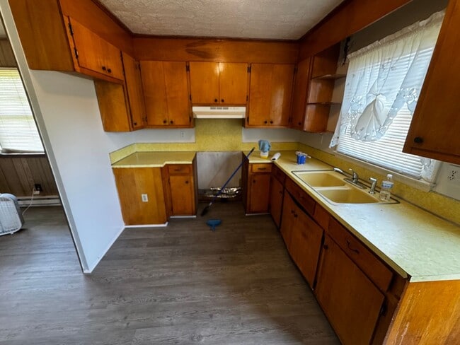 Building Photo - 3/1 House in Kingstown, NC (Shelby)