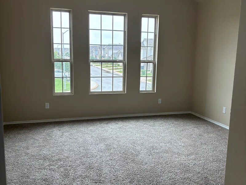 Building Photo - 6026 Galena Rock