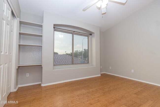 Building Photo - 2388 S Sycamore Pl
