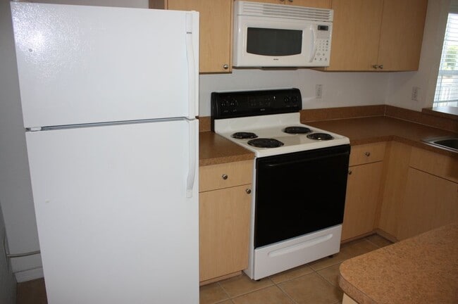 Building Photo - Pioneer Building-Longleaf Community