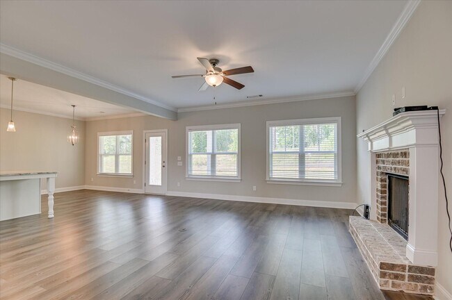 Building Photo - 1015 Sluice Gate Dr