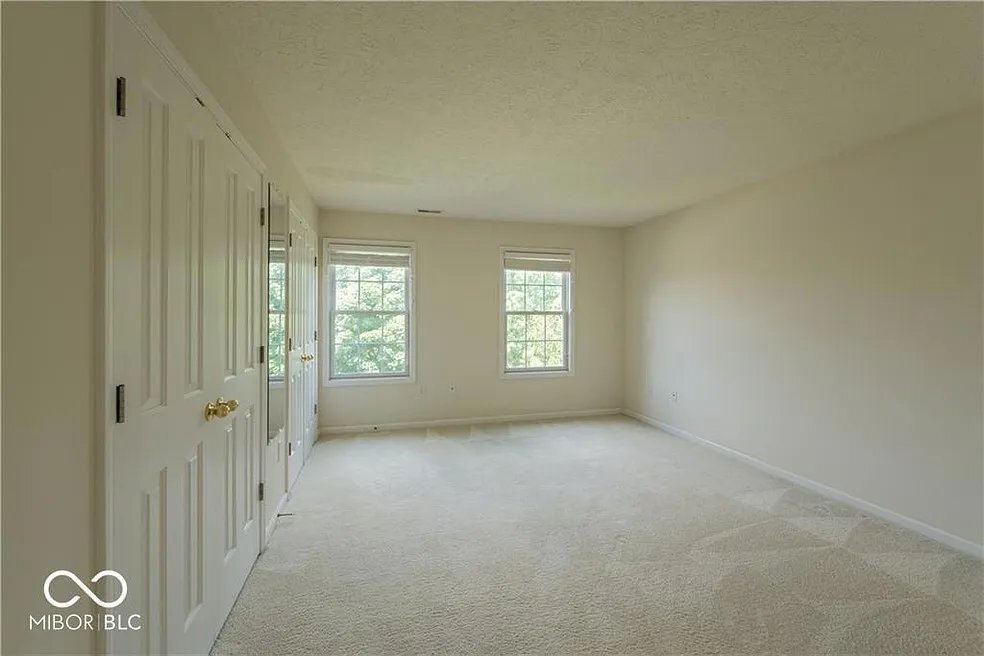 Building Photo - 15151 New Haven Dr