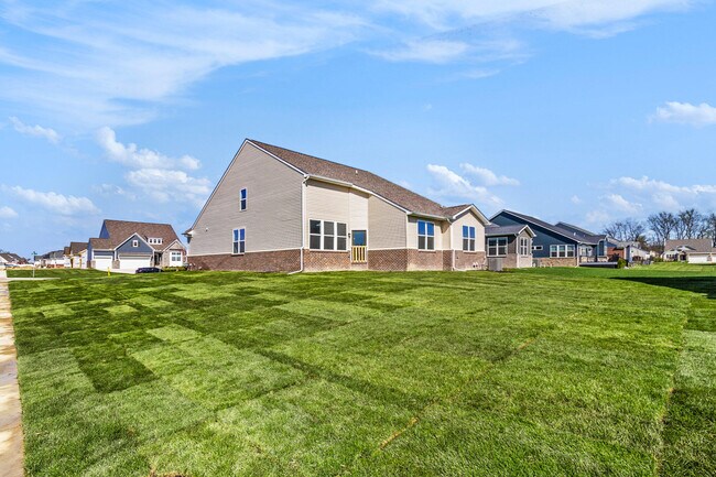 Building Photo - 6579 Foothill Dr