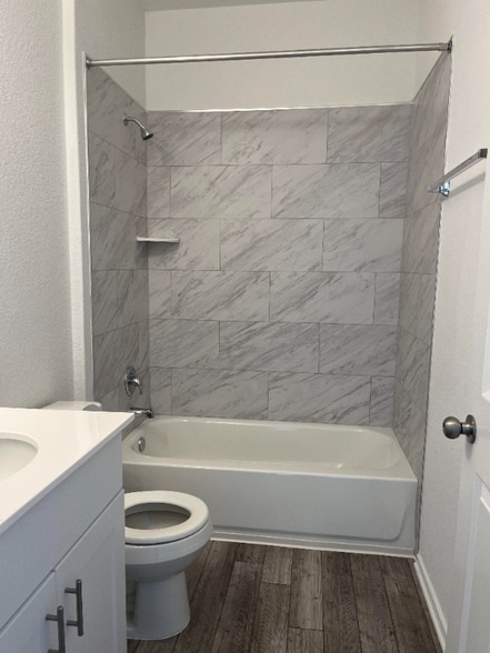 Building Photo - 133 Fiery Skipper Ln