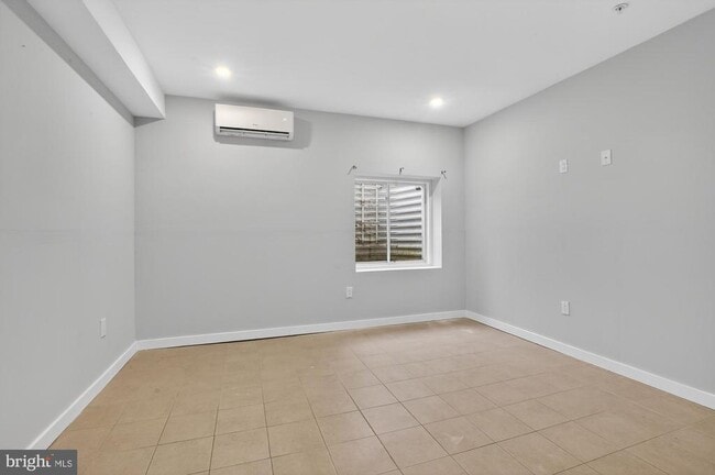 Building Photo - 1447 N 8th St