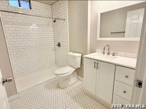 Building Photo - 105 Dewitt St
