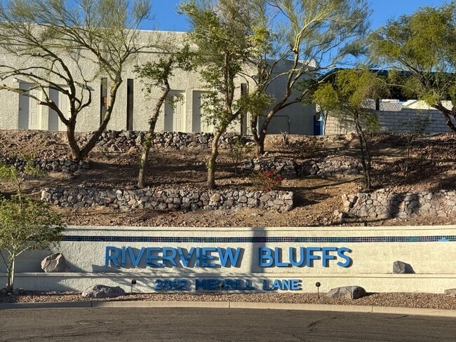 Building Photo - Stunning Remodeled 3-Bed Condo with River & Casino Views!