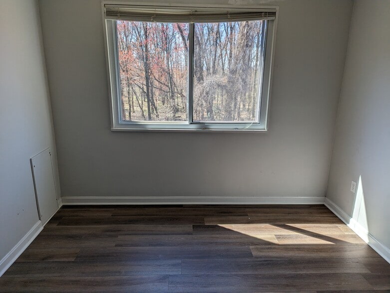 Bedroom #1 - 3831 Hamilton Street