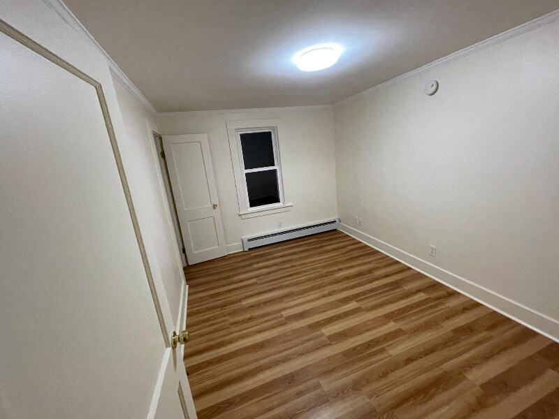 Building Photo - 5 Dartmouth St