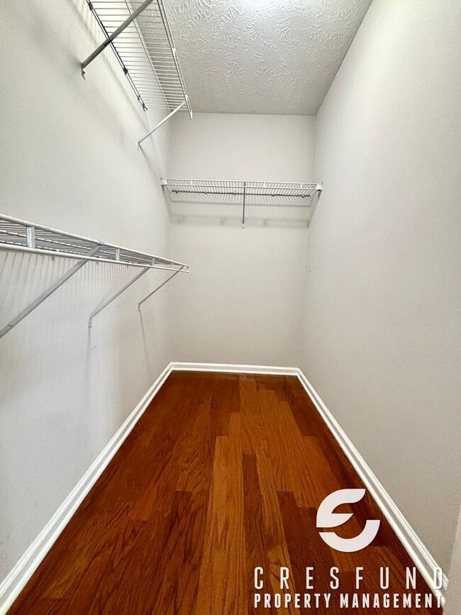 Building Photo - Located 20 minutes from Ft. Bragg! 3 Bed, 2 Bath - READY FOR MOVE IN TODAY!