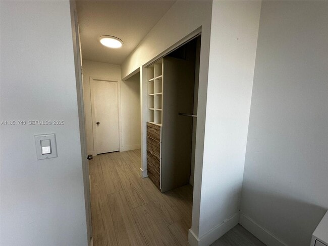 Building Photo - 2780 NE 183rd St