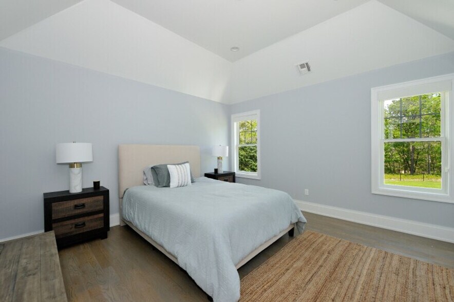 Building Photo - 19 Quail Run