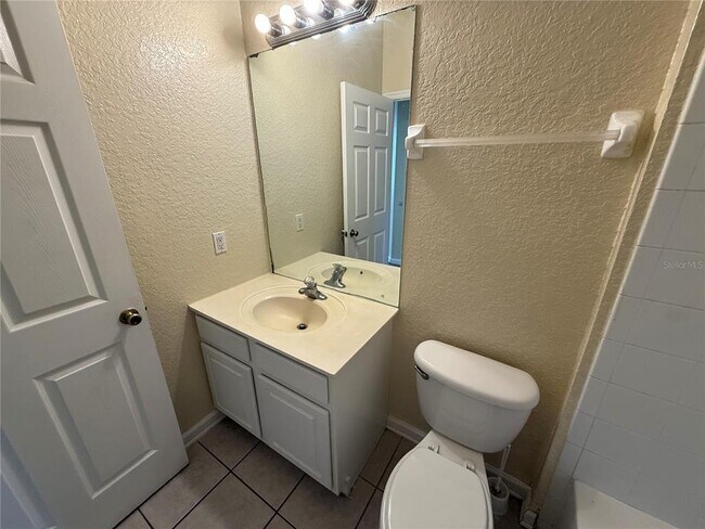 Building Photo - 2205 Granger Ave