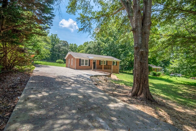 Building Photo - 8901 Richardson King Rd