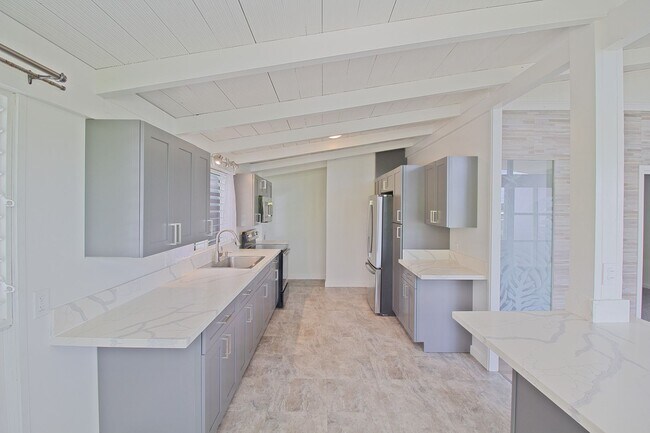 Building Photo - 4BD|2BA|Carport|ADU|Yard Service Included