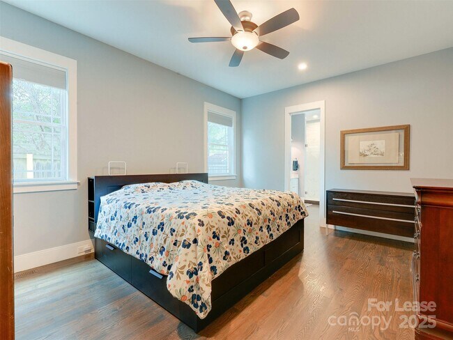 Building Photo - 3024 Yadkin Ave
