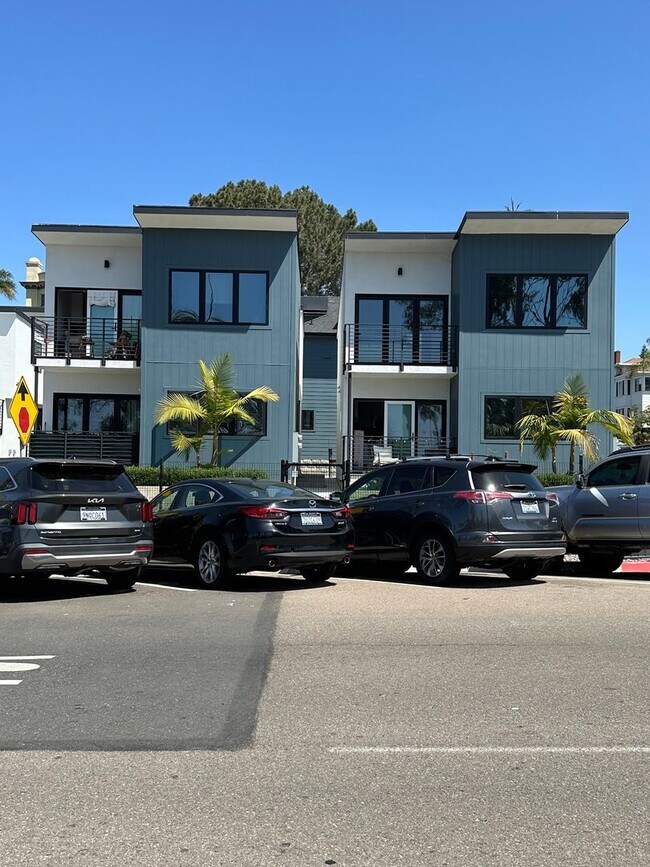 Building Photo - 2320 F St