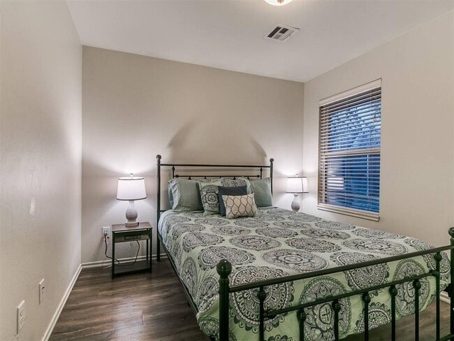 Building Photo - 436 Chalk Hill Ct