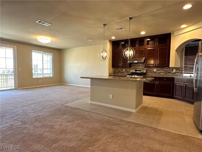 Building Photo - 6451 Amberleaf Way