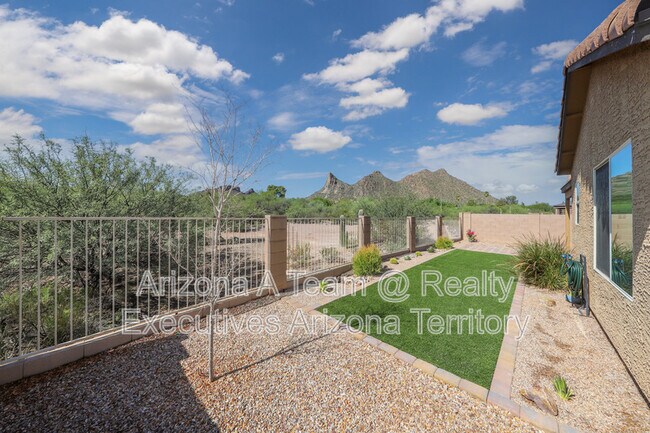 Building Photo - 2943 W Dakota Vista Way