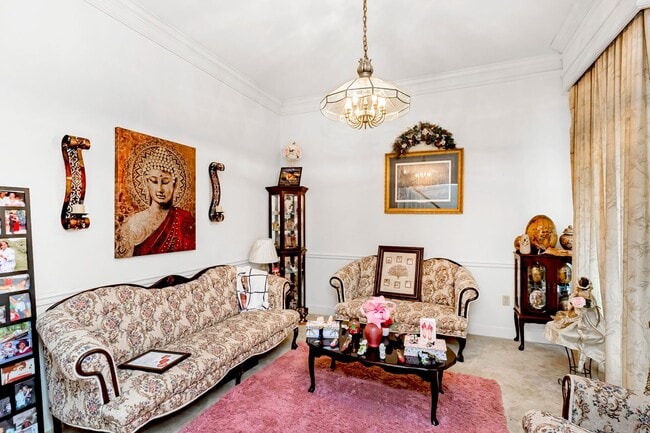 Building Photo - Fully Furnished 3-Bedroom Home with Guest Suite | Unfurnished Option Available