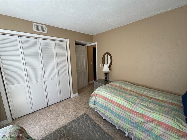 Building Photo - 4031 Ice Castle Way