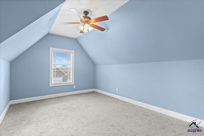 Building Photo - 300 Cheshire Dr